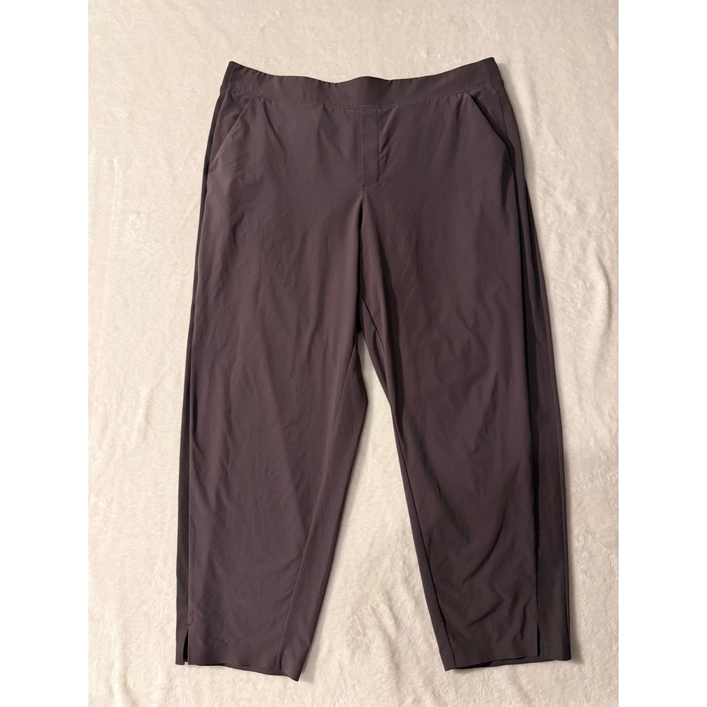 Athleta Plum Cropped Track Pants